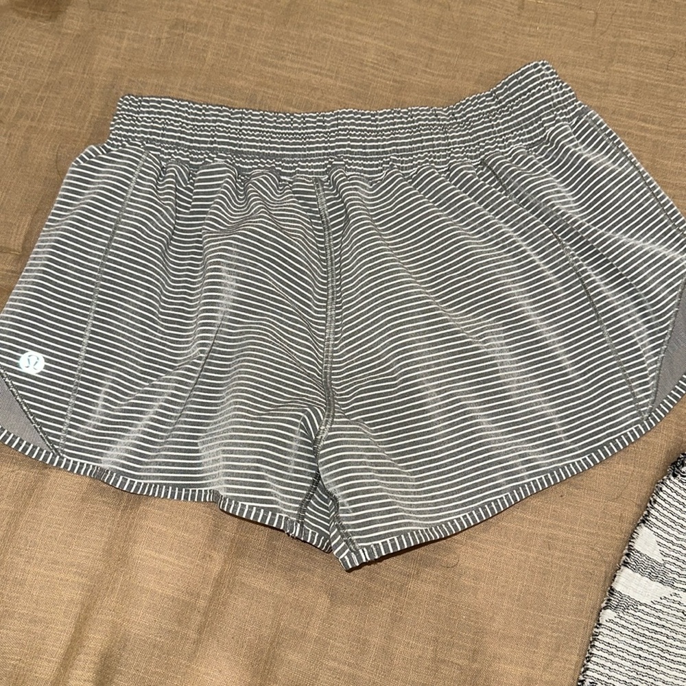 HOTTY HOT LULU LEMON SHORTS